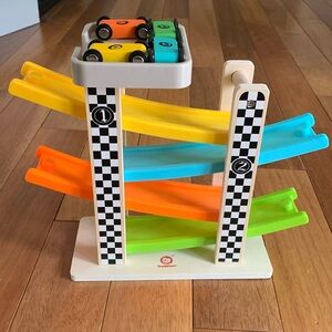TOP Bright toddler wooden race track and cars